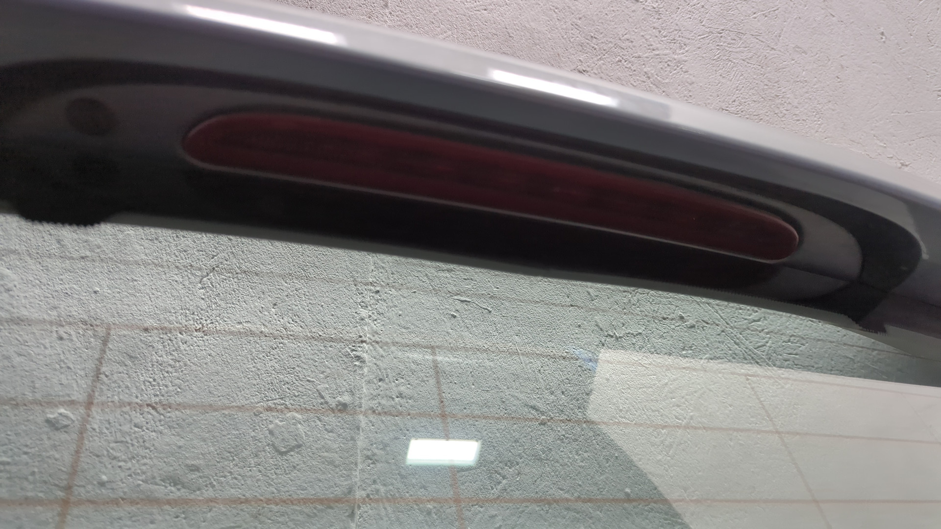 Дверь багажника