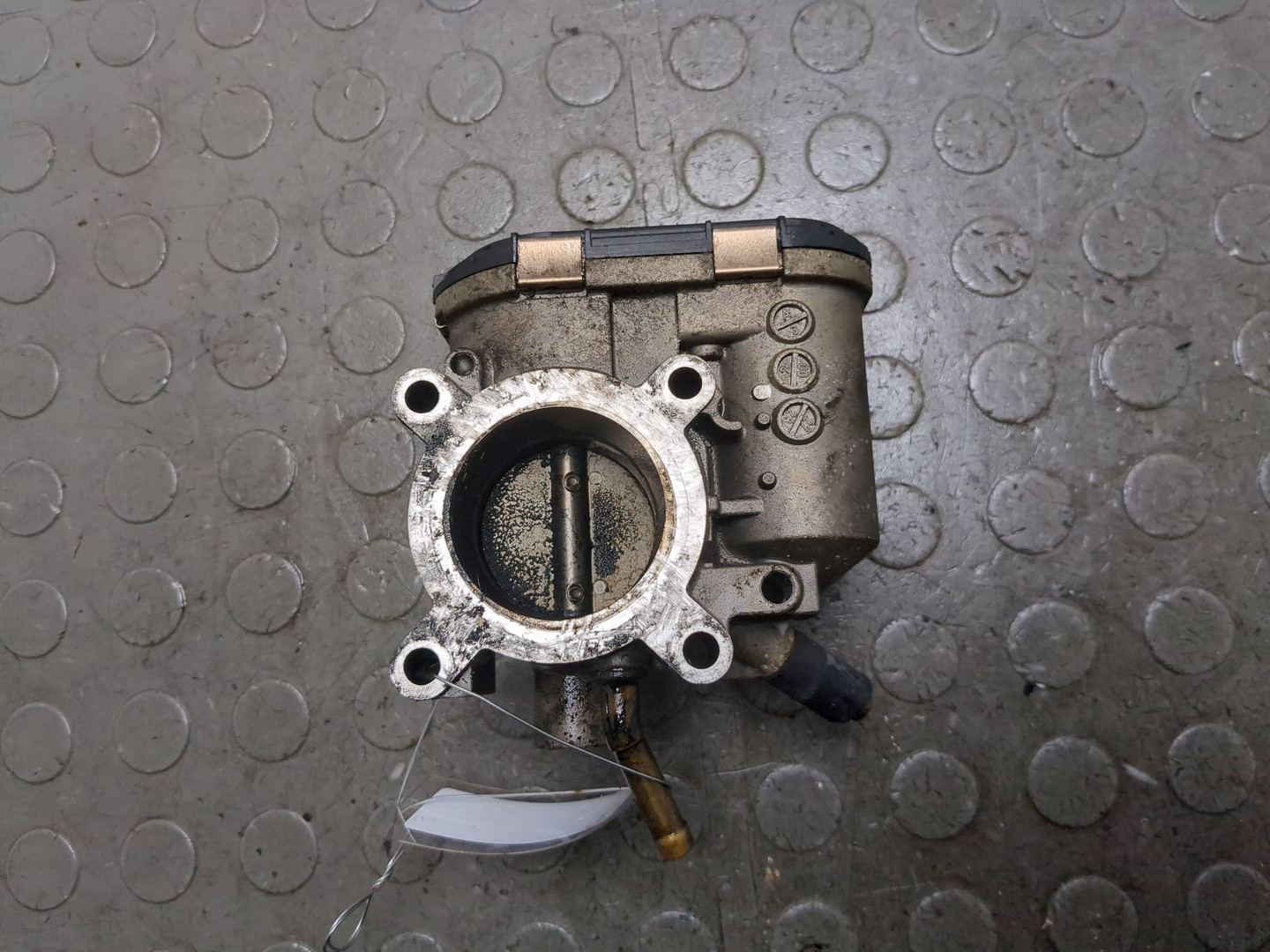 Заслонка дроссельная электрическая