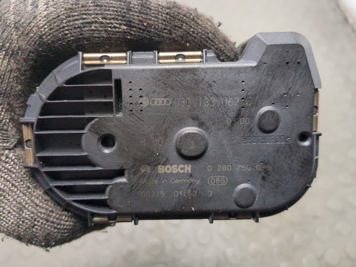 Заслонка дроссельная электрическая