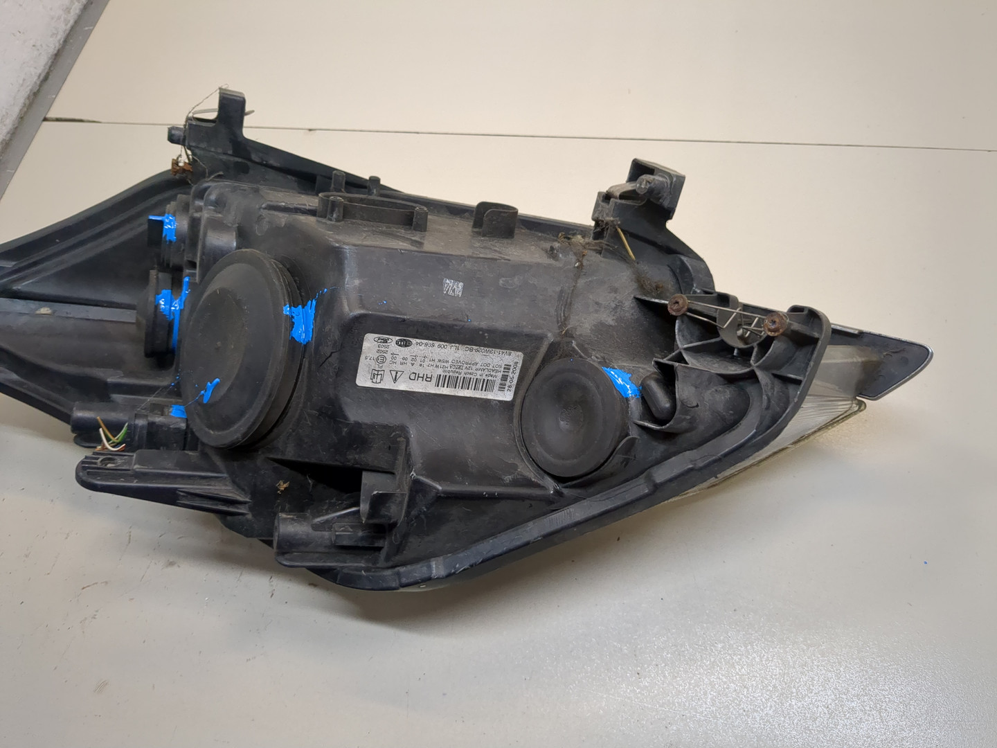 Фара правая