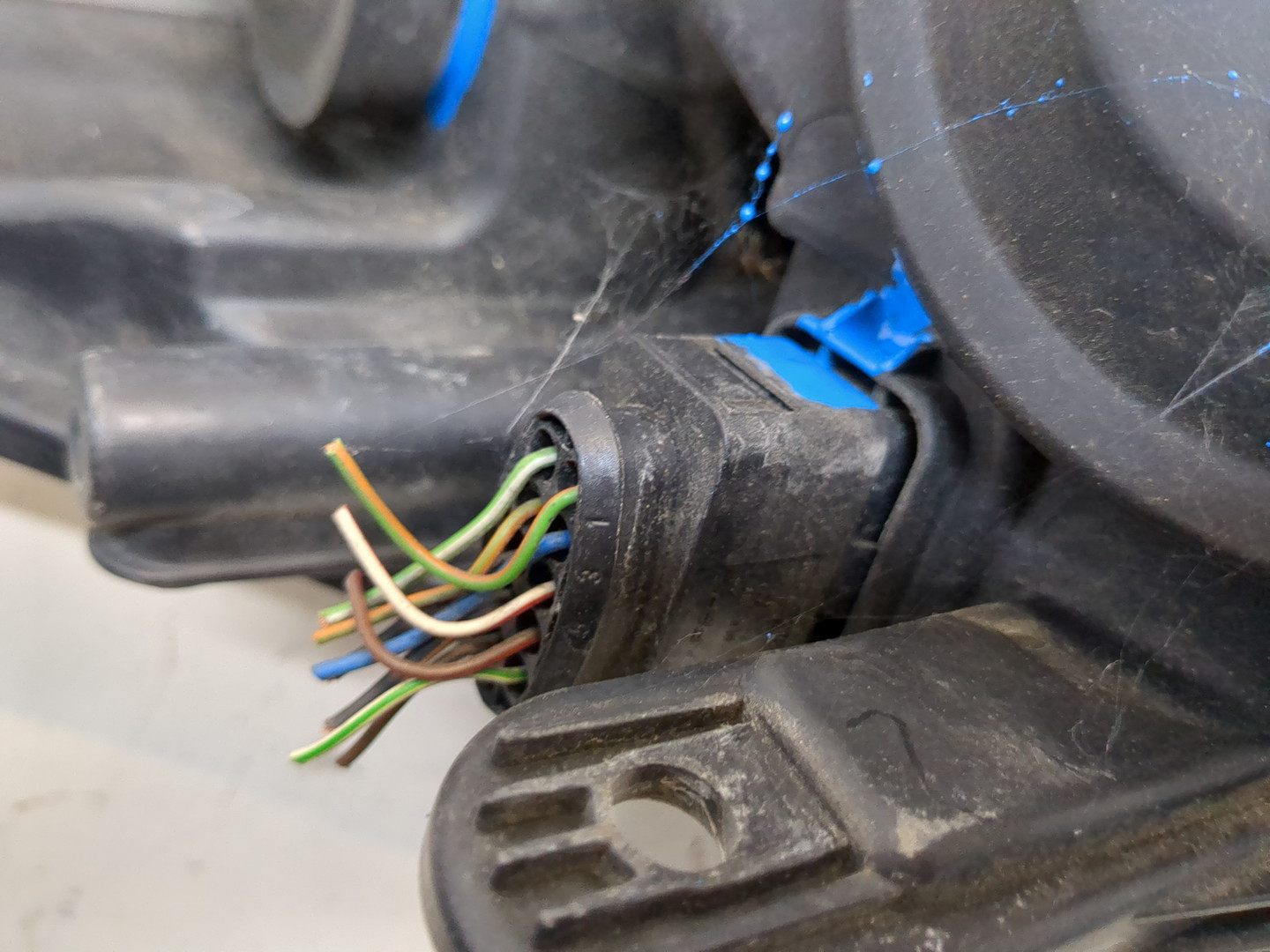 Фара правая