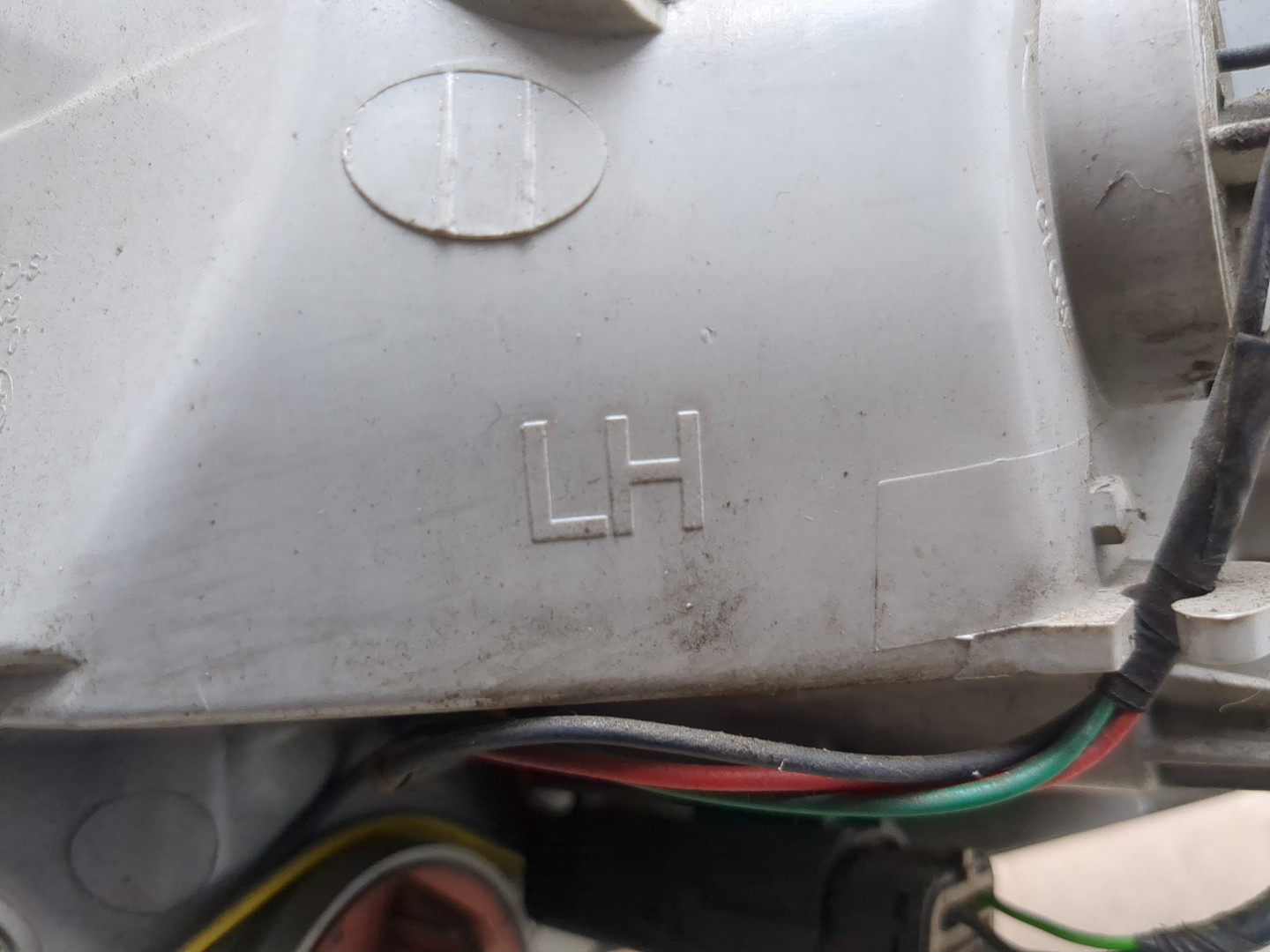 Фонарь задний левый