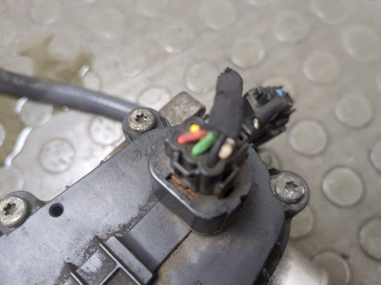 Клапан рециркуляции выхлопных газов (EGR)