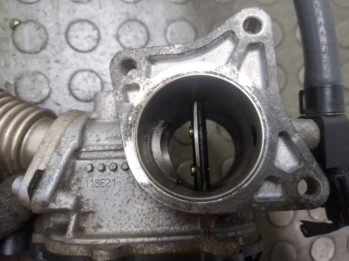 Клапан рециркуляции выхлопных газов (EGR)