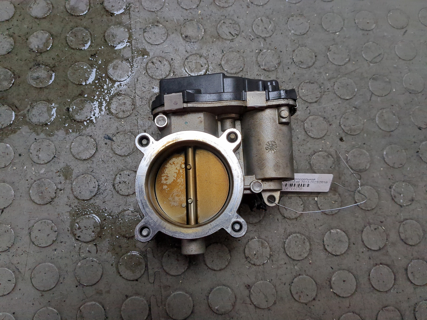 Заслонка дроссельная электрическая