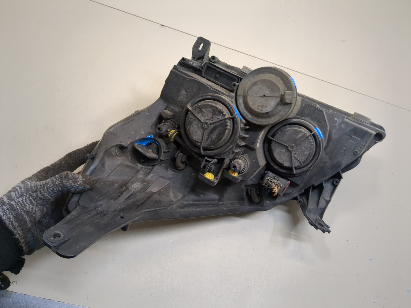 Фара правая