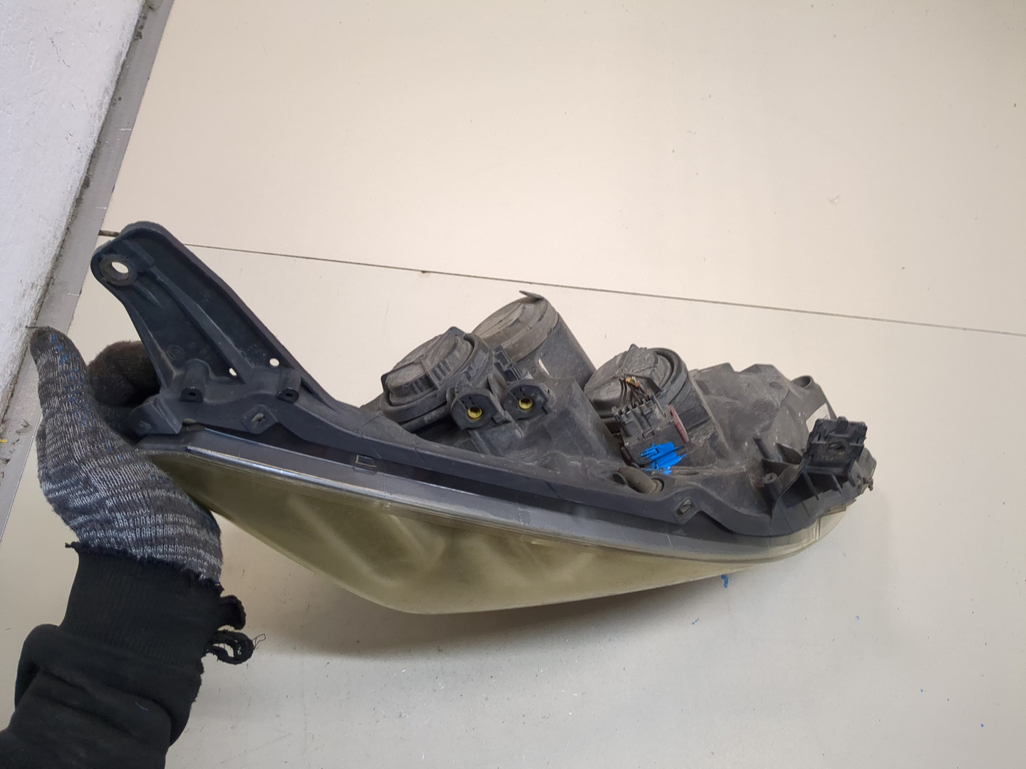 Фара правая