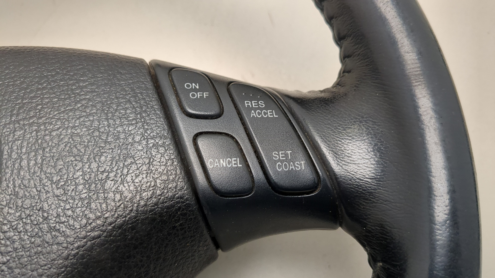 Рулевое колесо (руль)