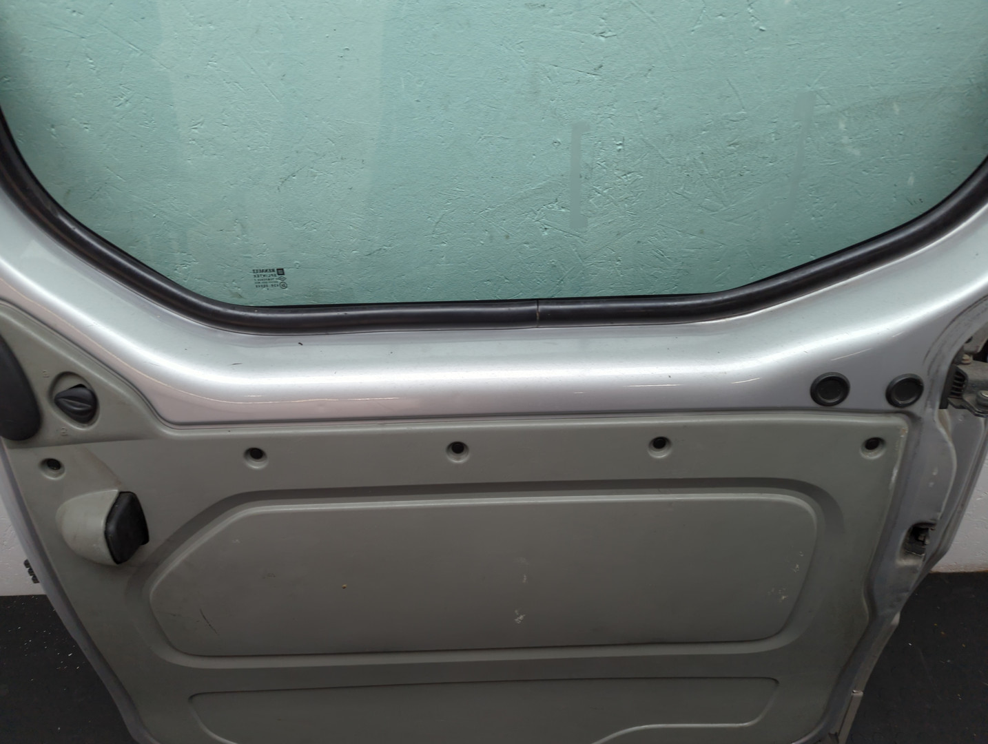 Дверь сдвижная