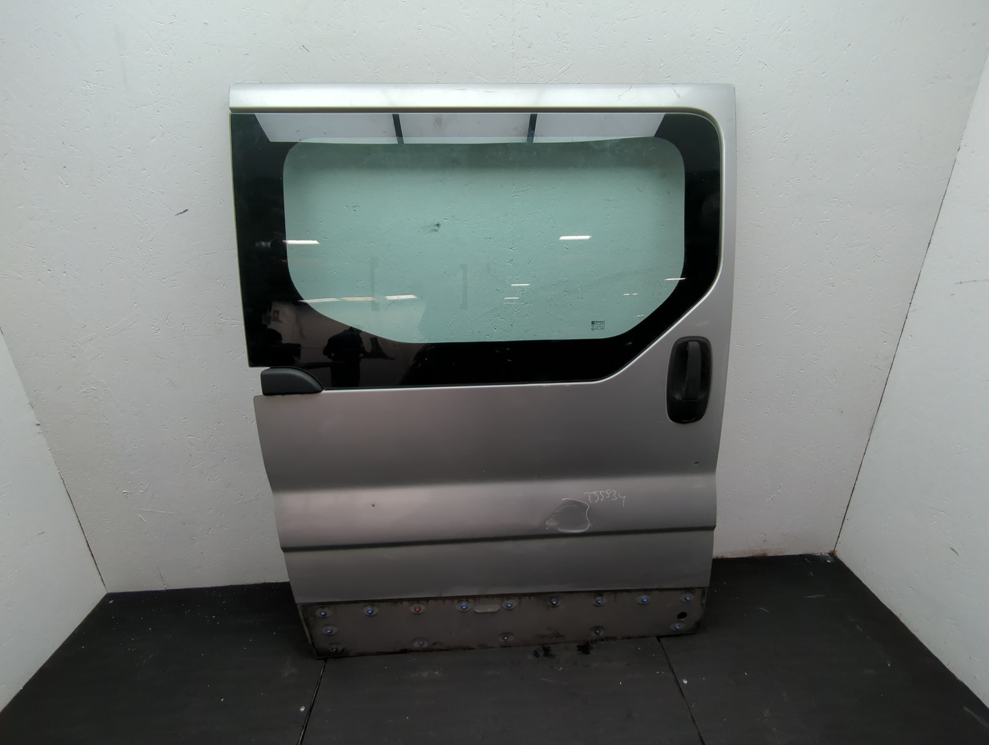 Дверь сдвижная