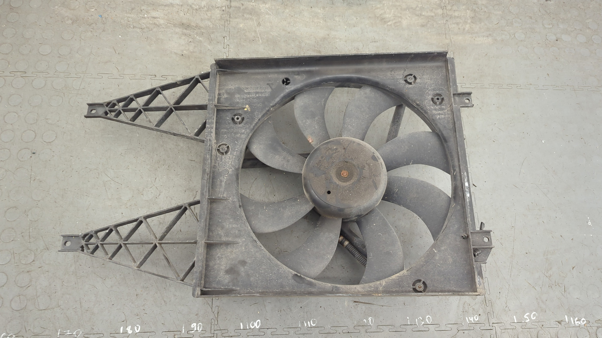 Вентилятор радиатора