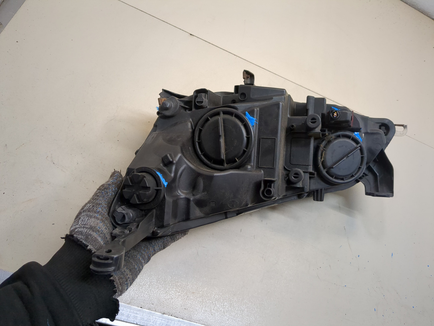 Фара правая