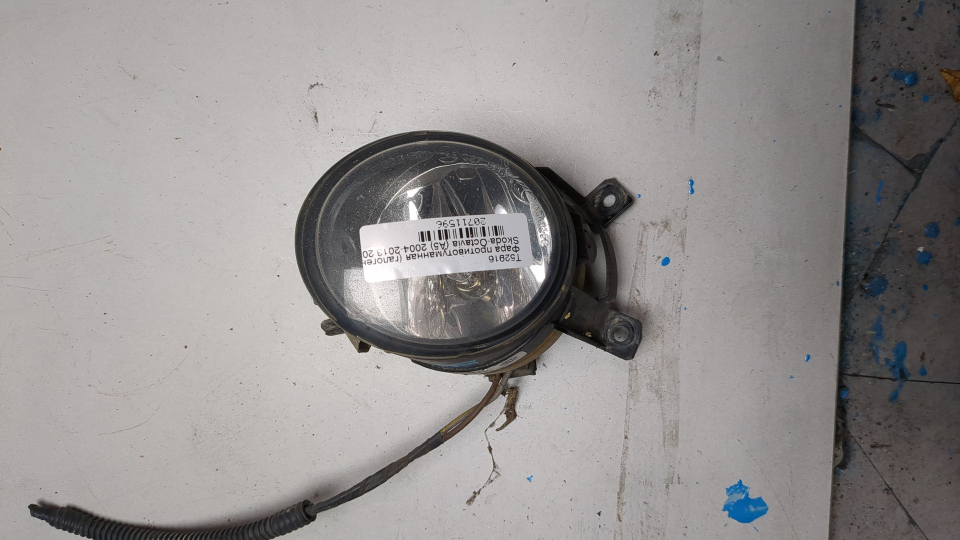 Фара противотуманная правая