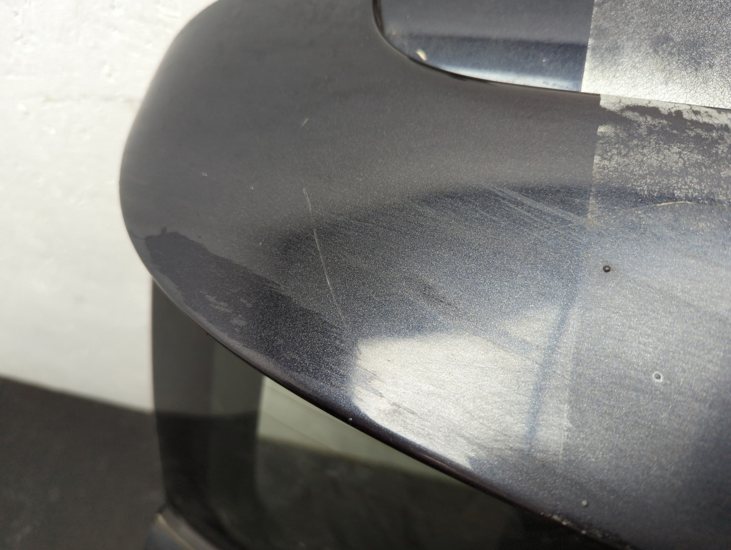 Дверь багажника