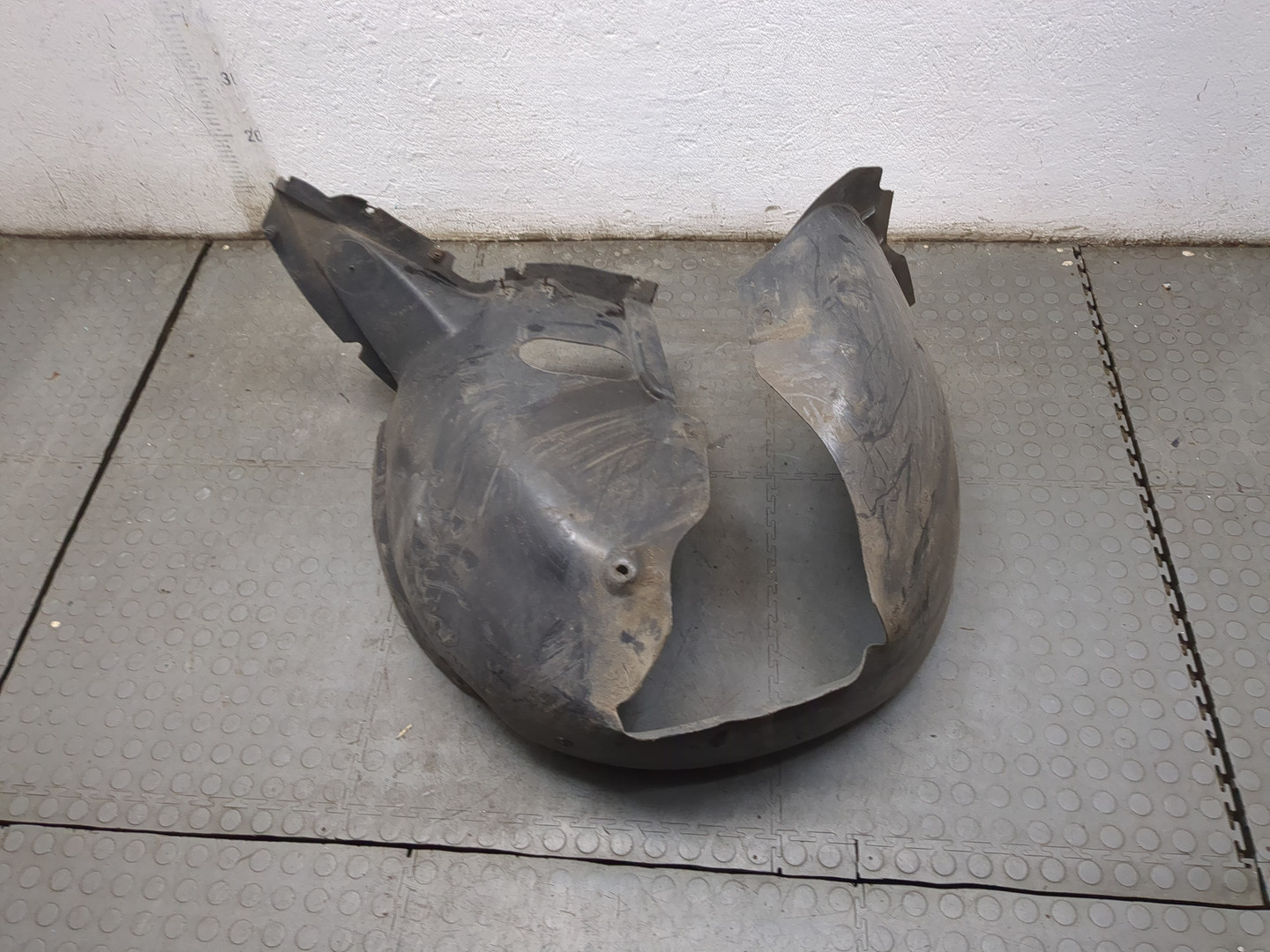 Локер передний левый