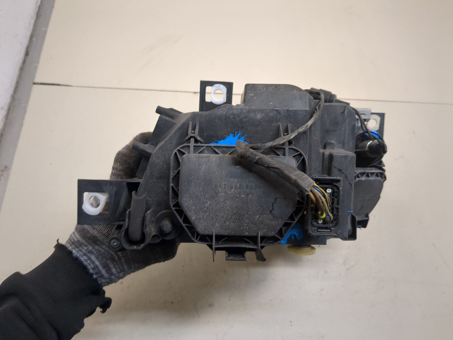 Фара правая