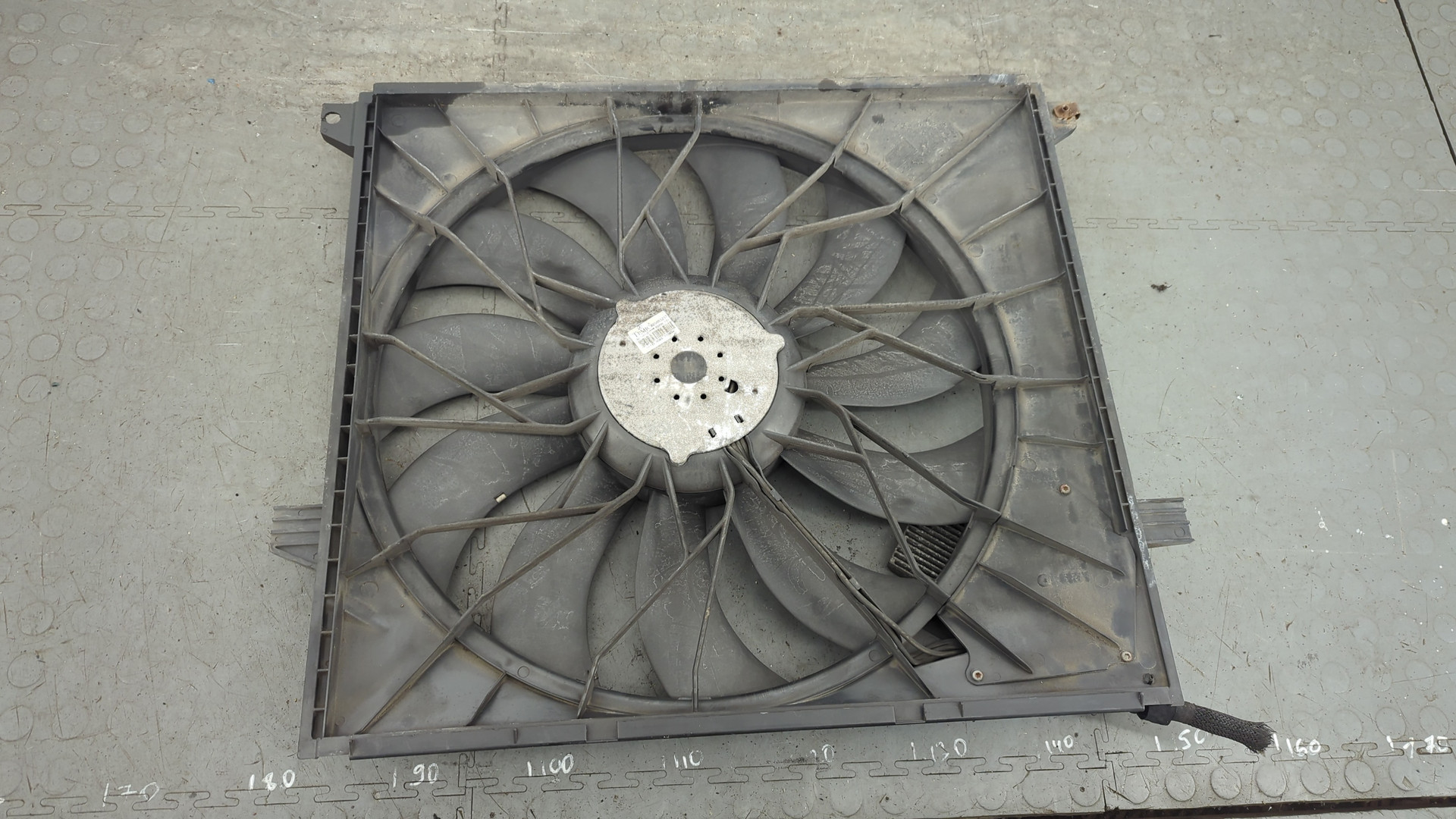 Вентилятор радиатора