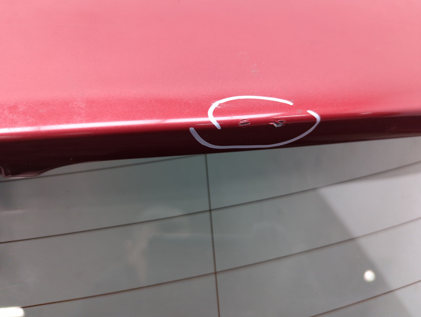 Дверь багажника