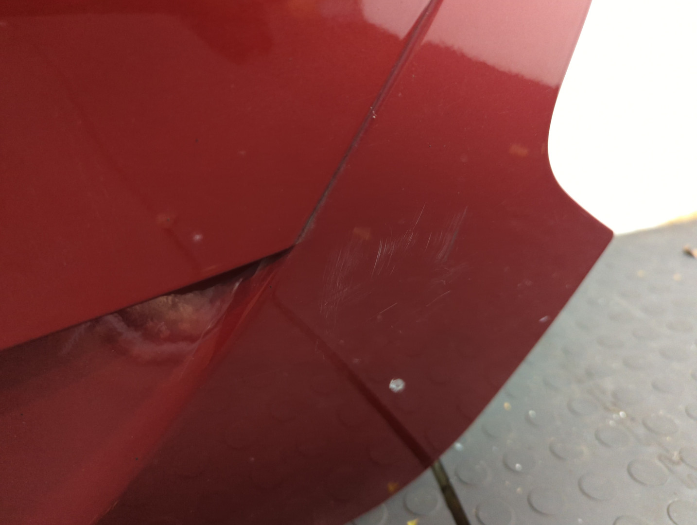 Дверь багажника