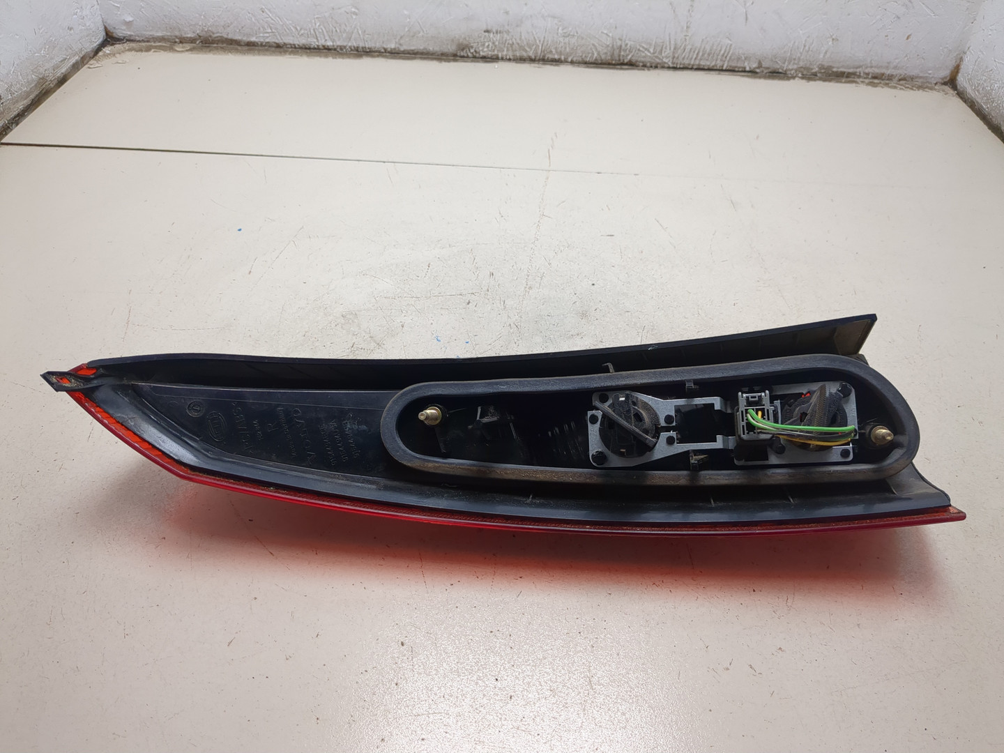 Фонарь задний правый