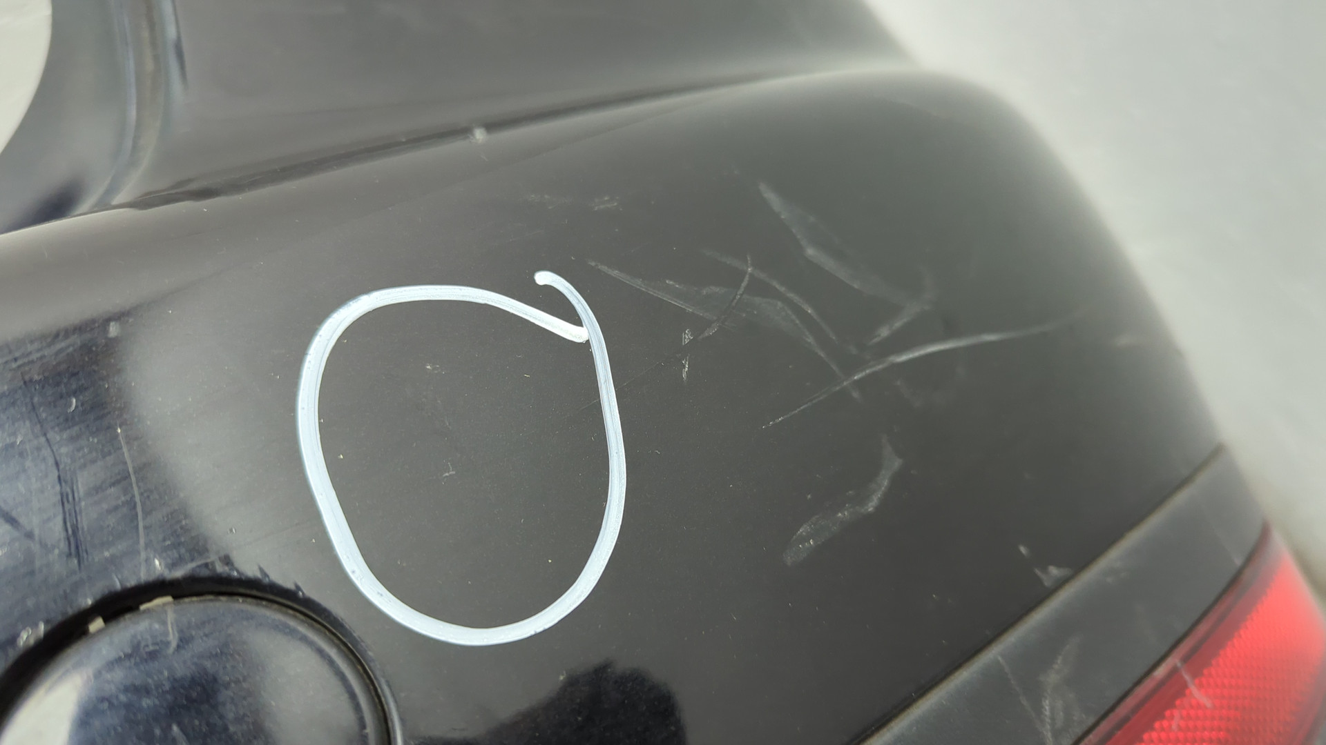 Бампер задний