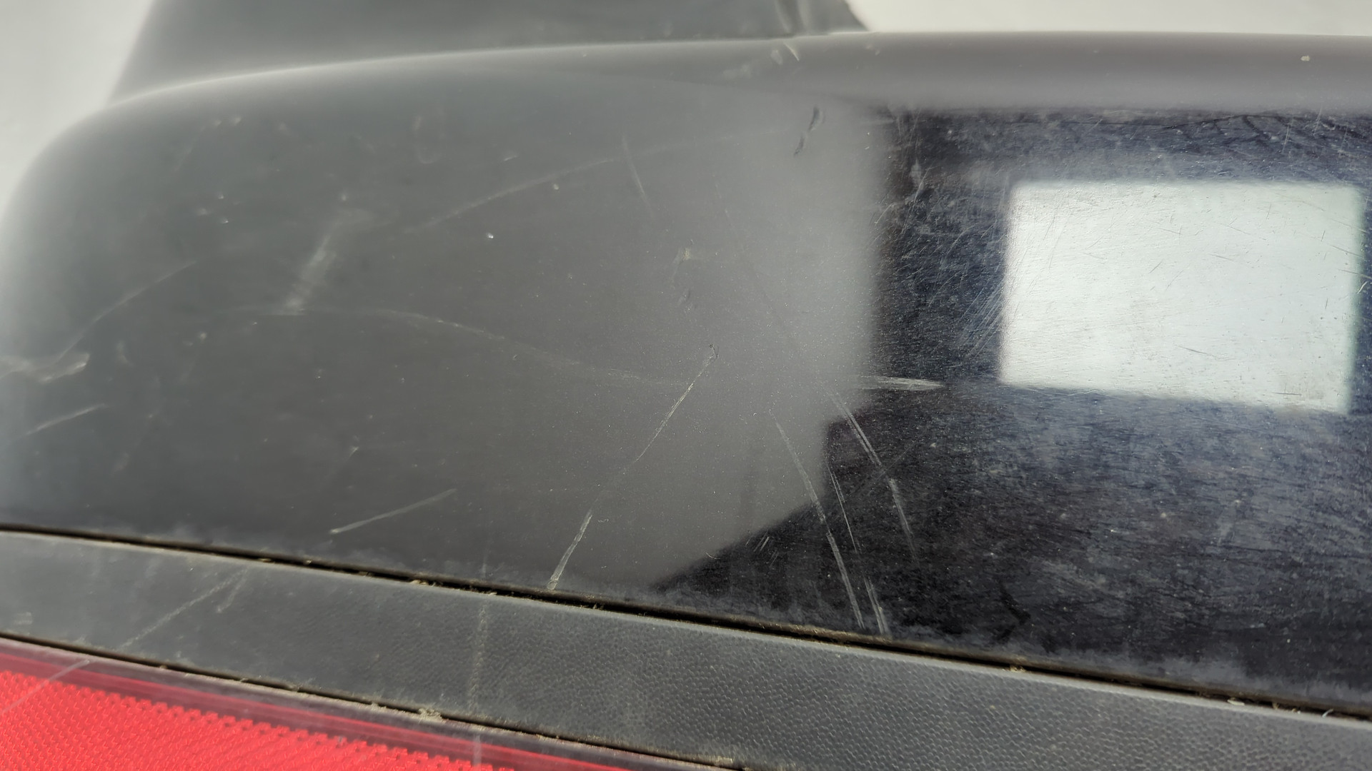 Бампер задний