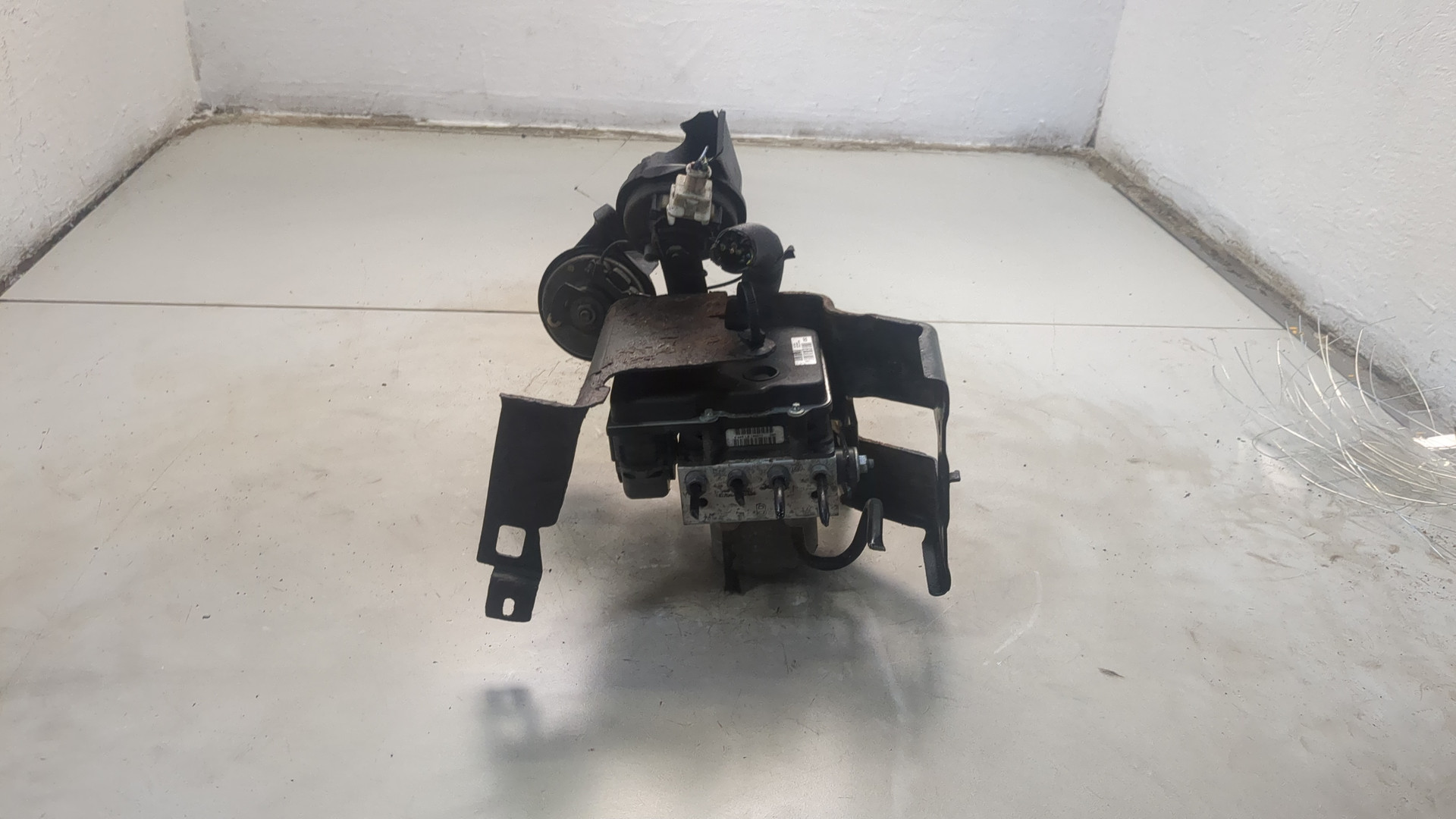 Блок ABS (насос)