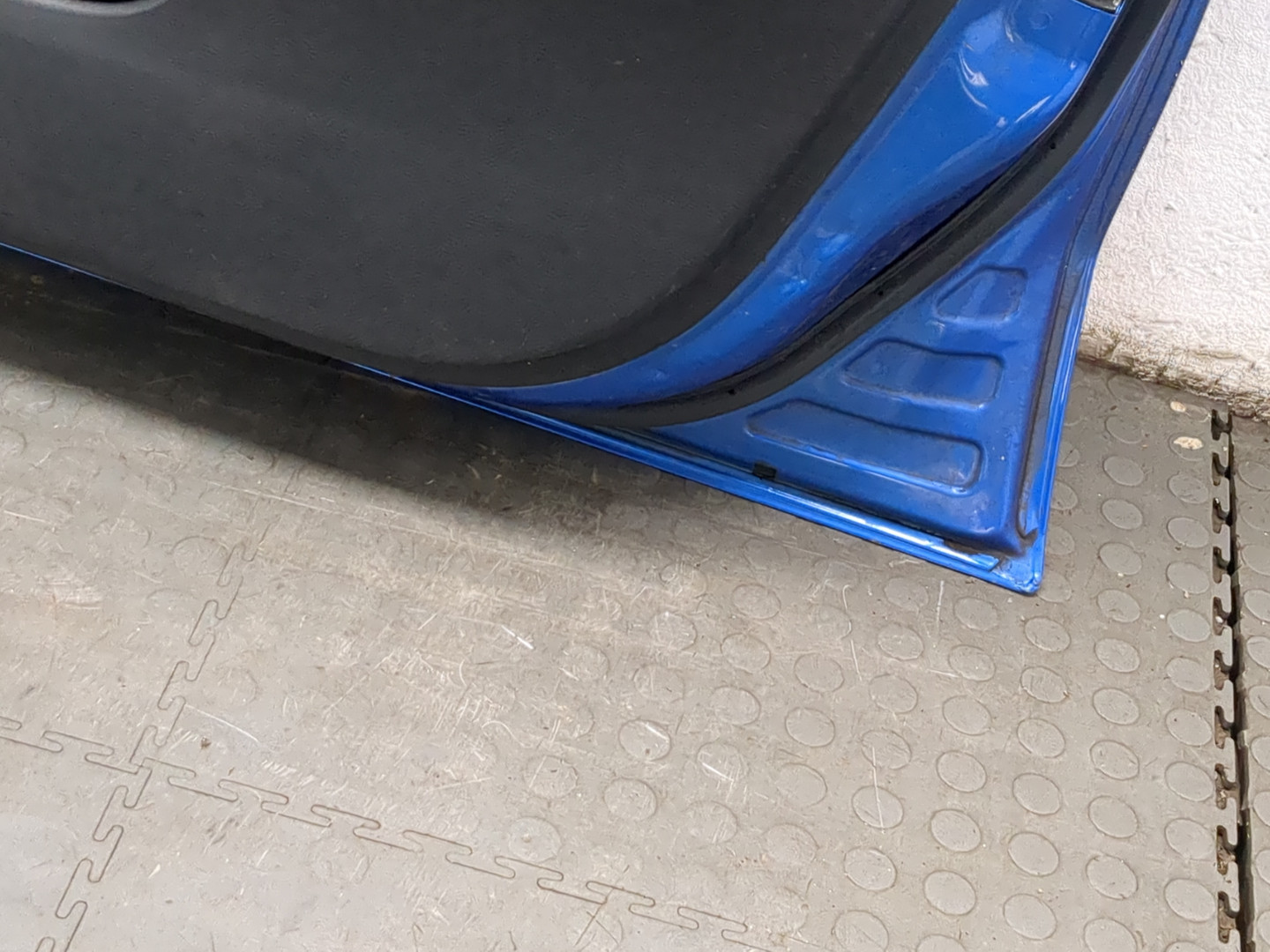 Дверь передняя правая