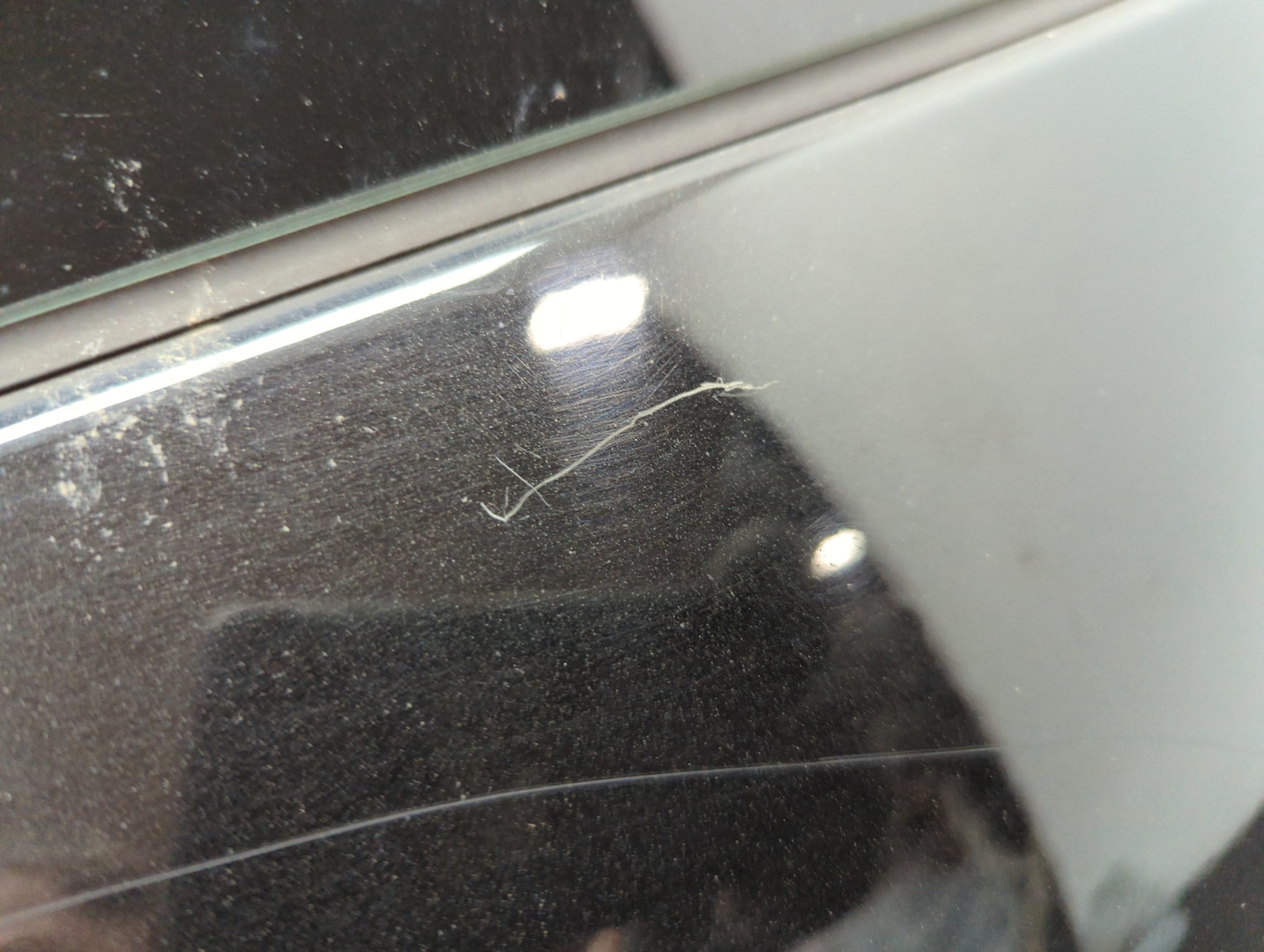 Дверь багажника