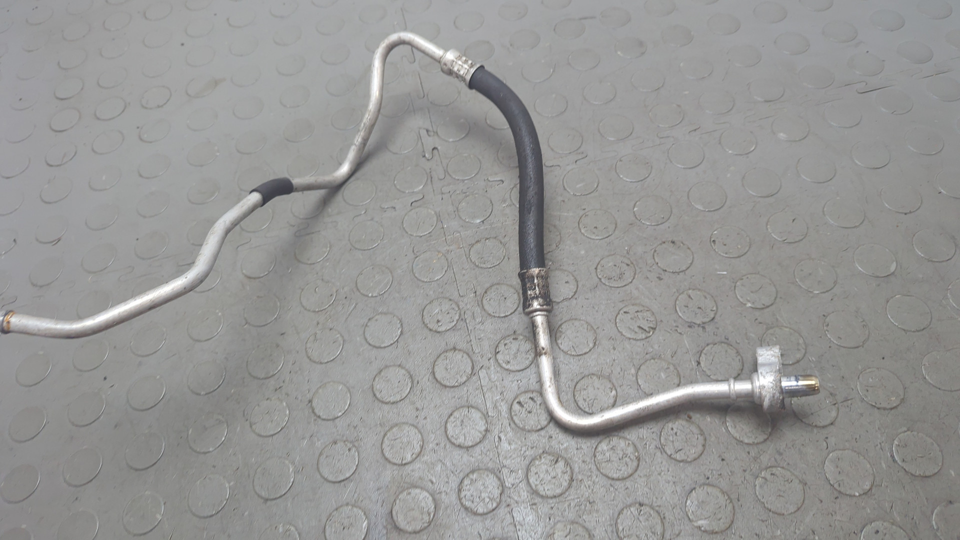 Трубка масляная