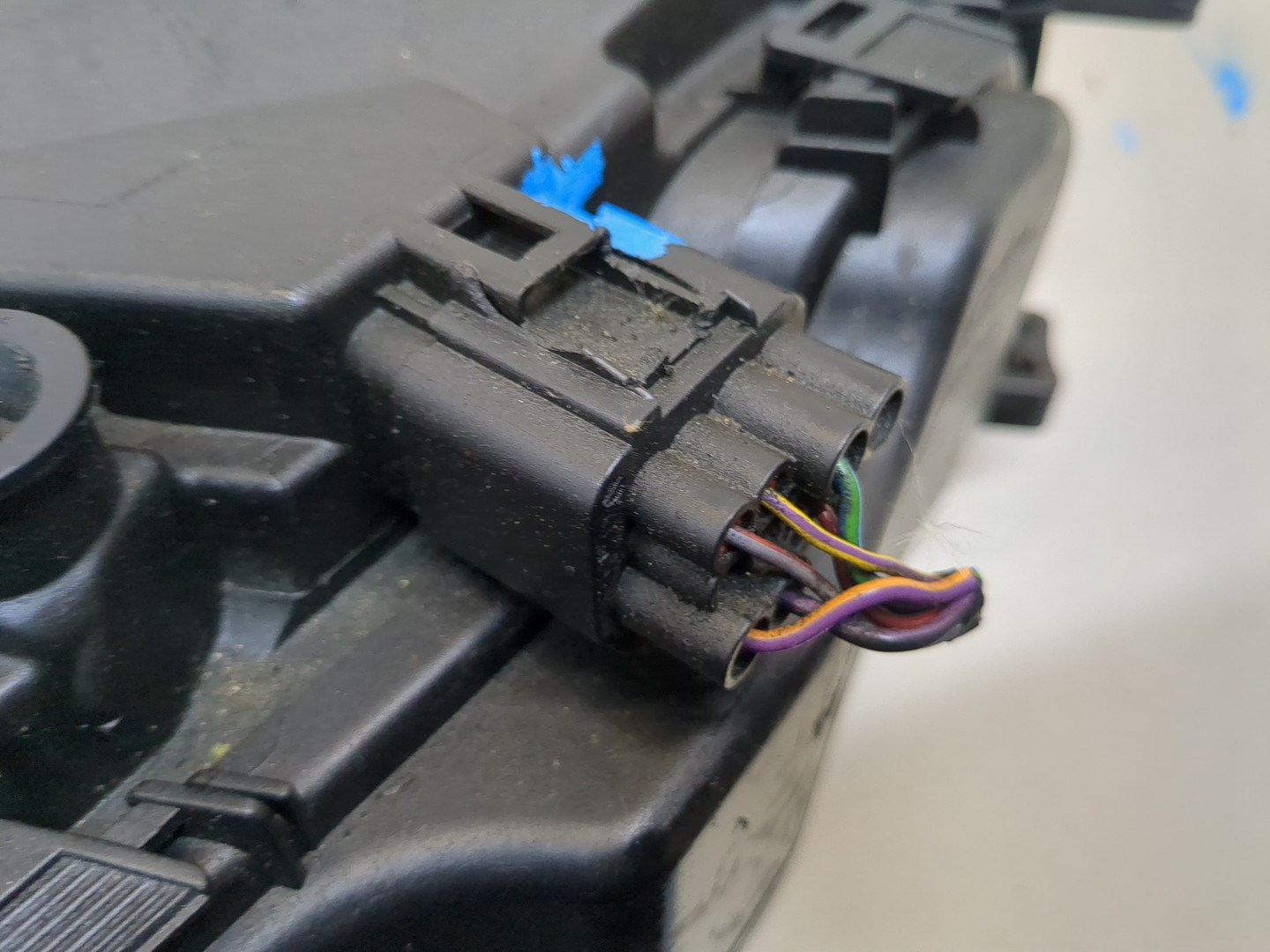 Фара правая