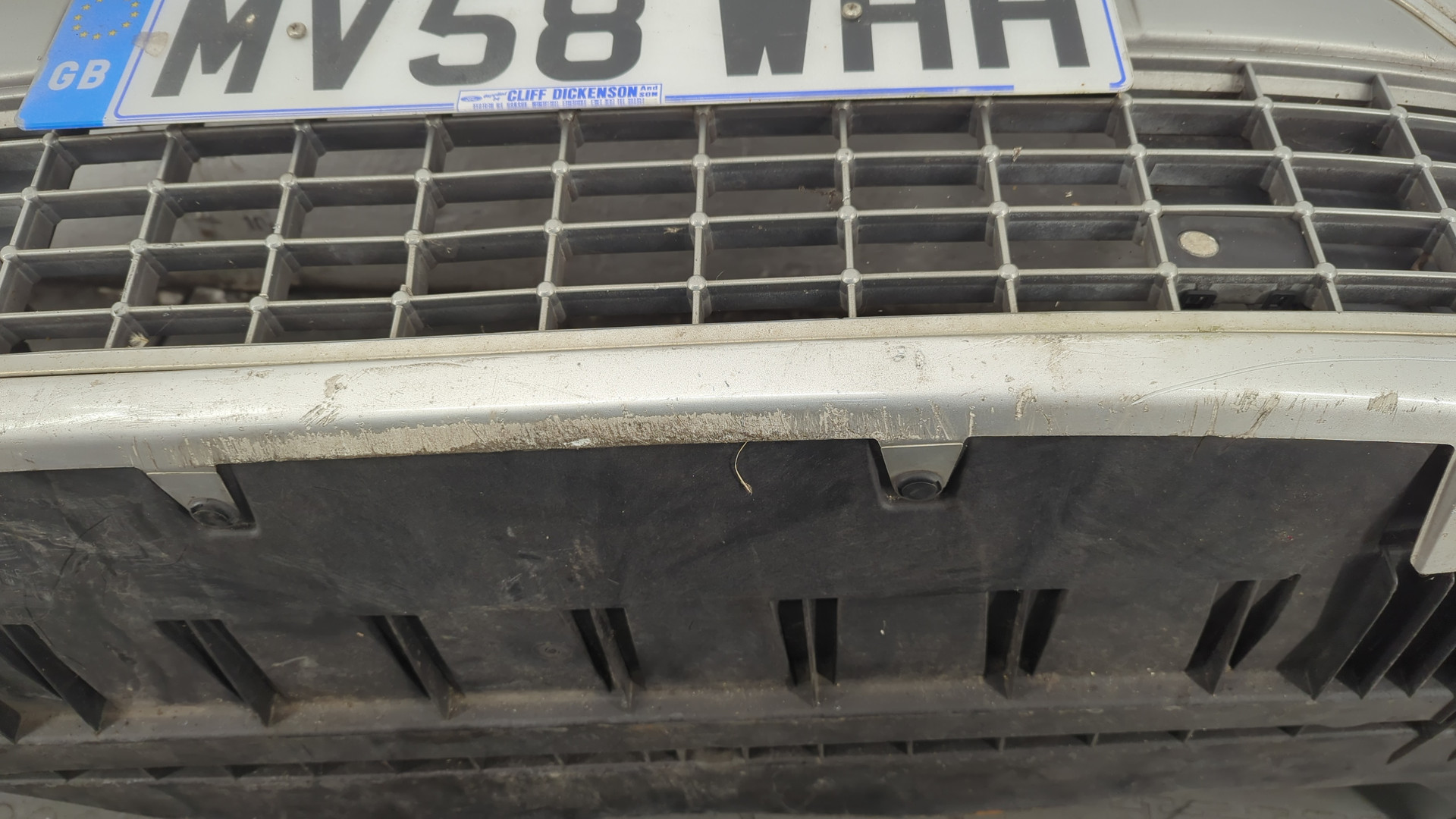 Бампер передний