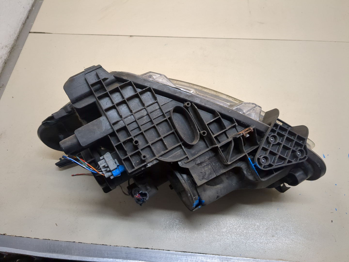 Фара правая