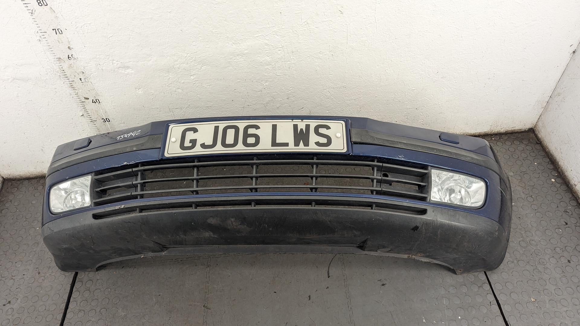 Бампер передний