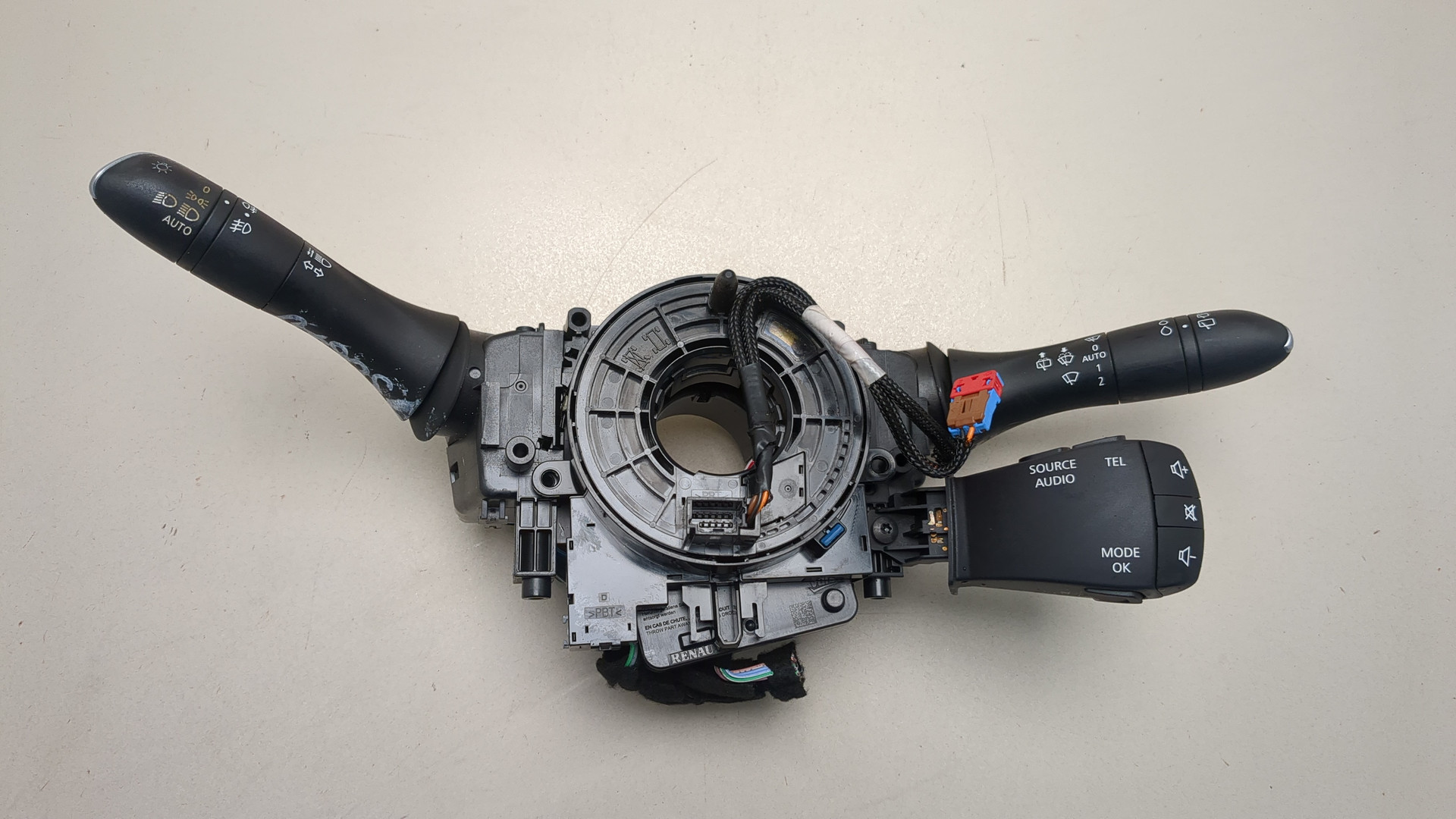 Переключатель подрулевой