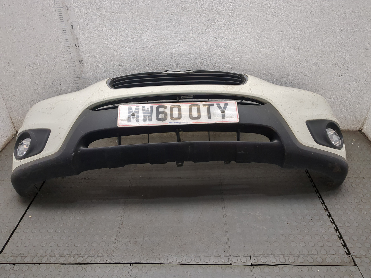 Бампер передний