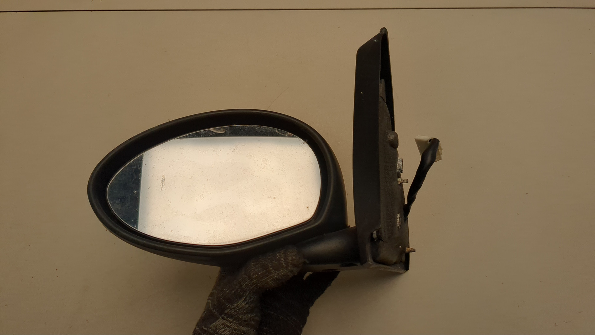 Зеркало левое электрическое