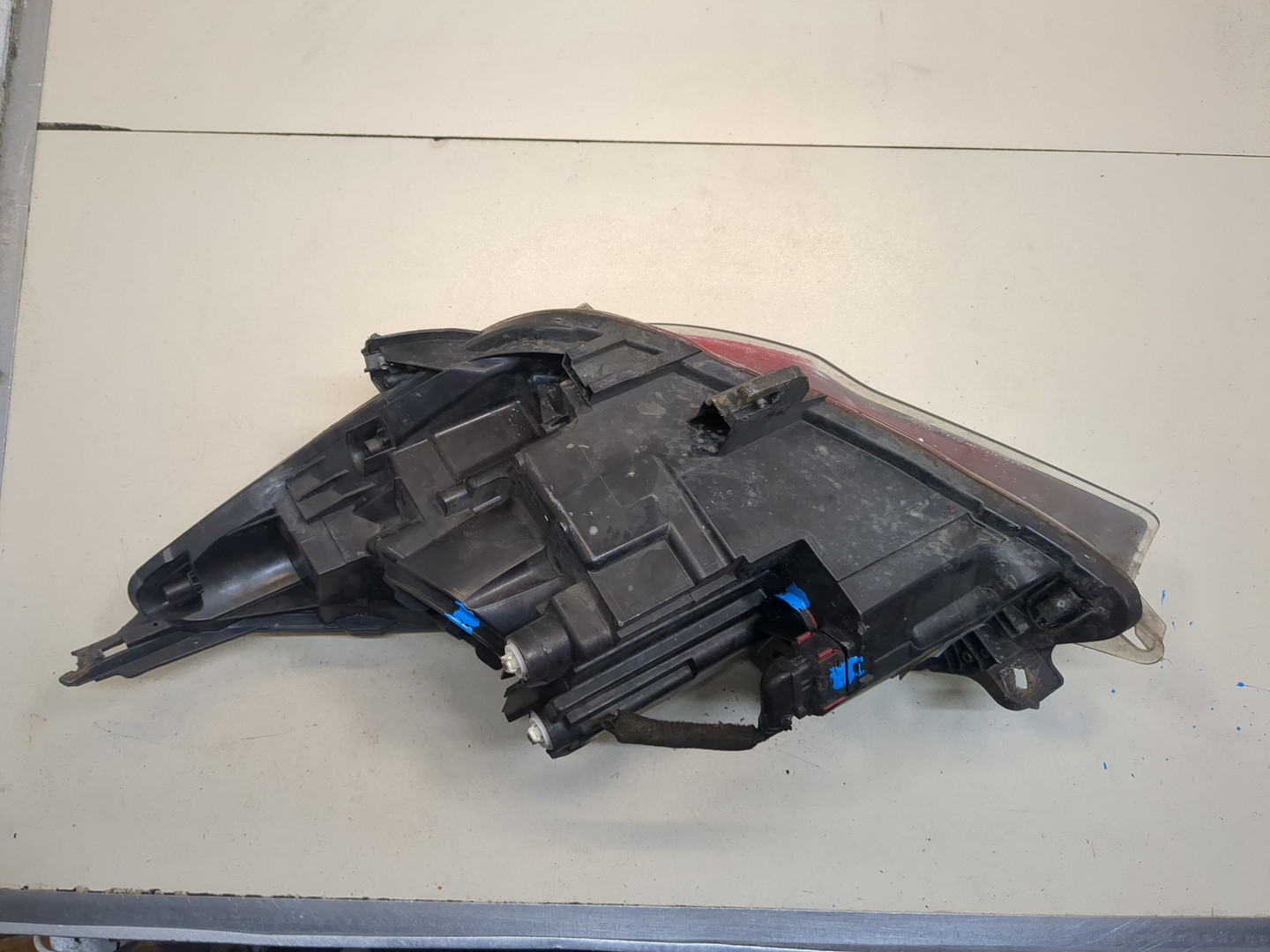 Фара правая