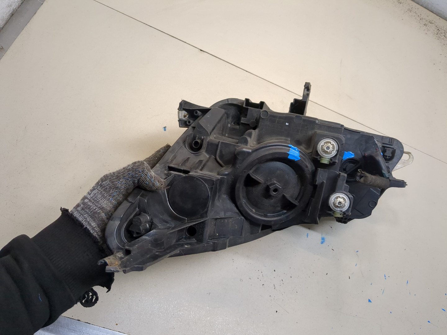 Фара правая