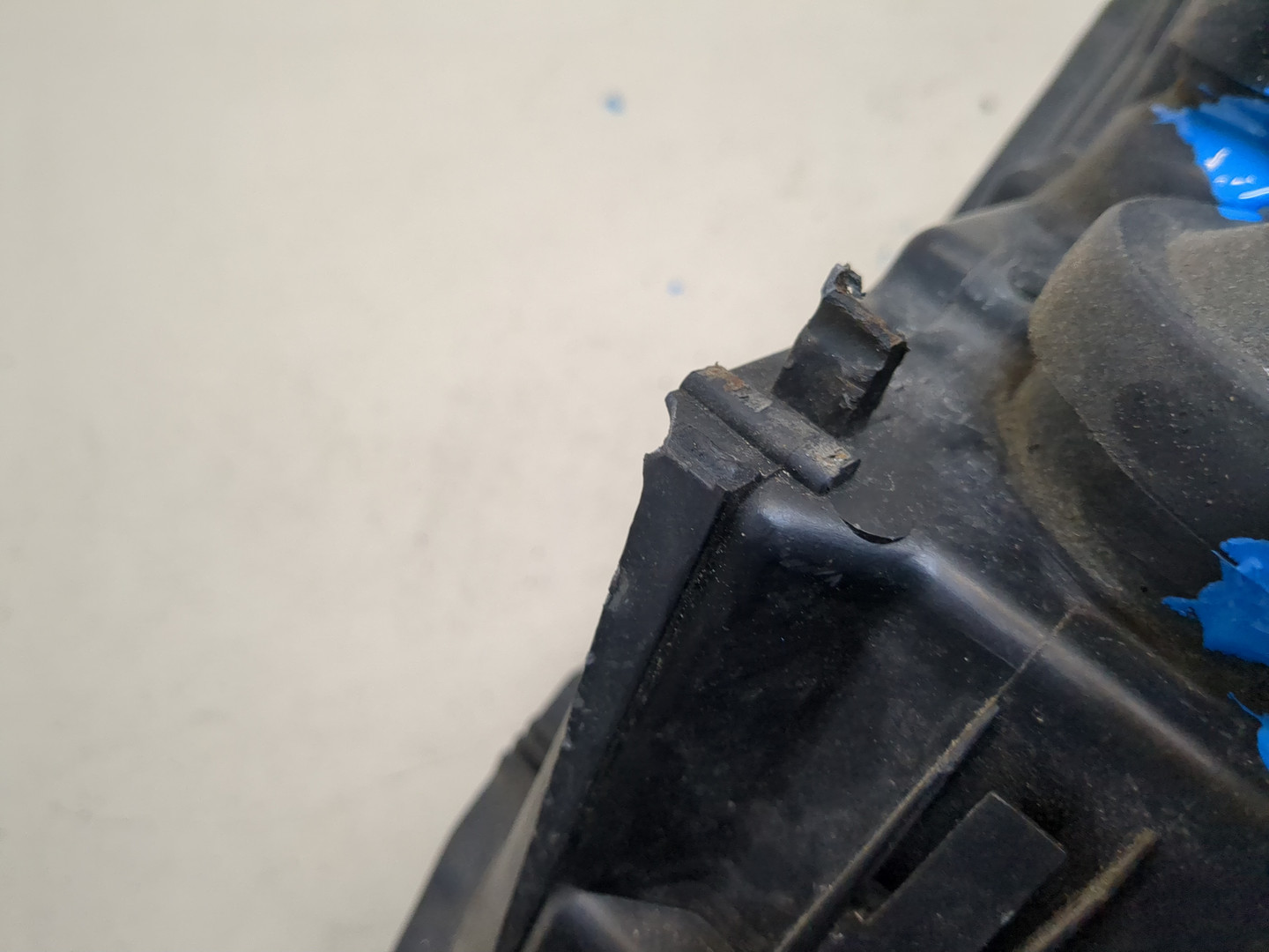 Фара правая