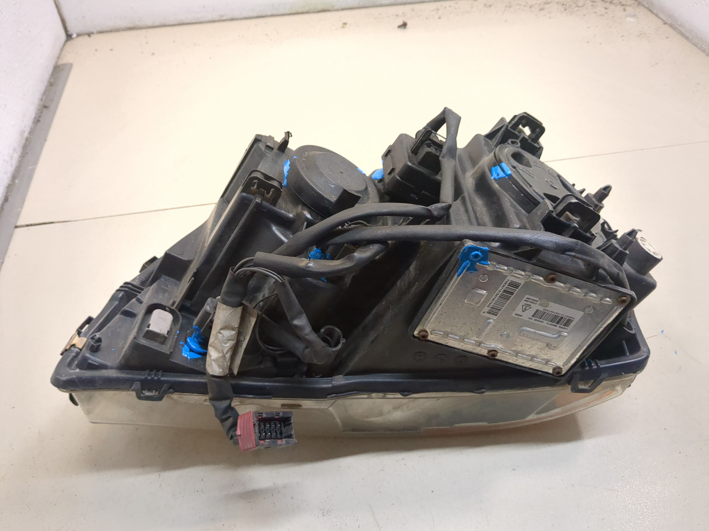 Фара правая