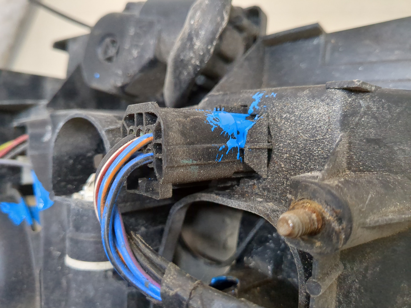 Фара правая