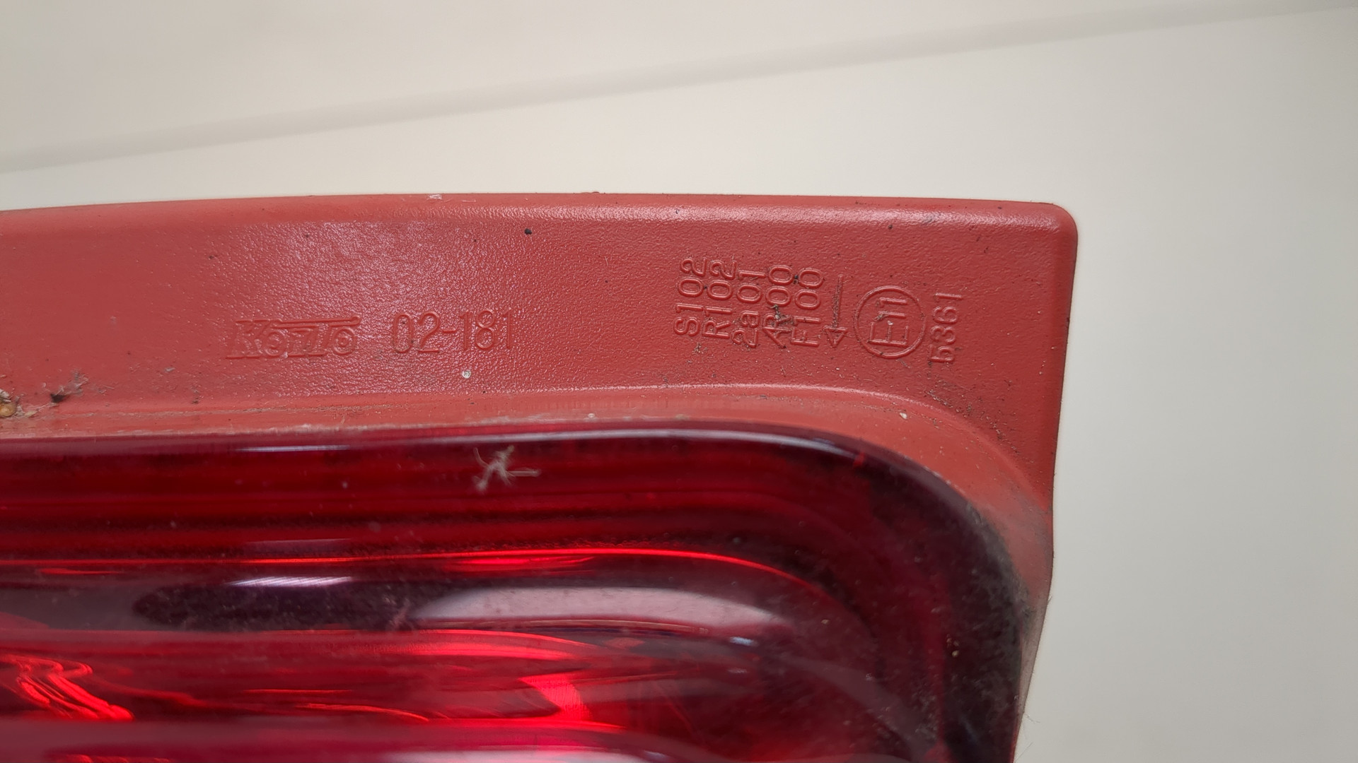 Фонарь задний левый