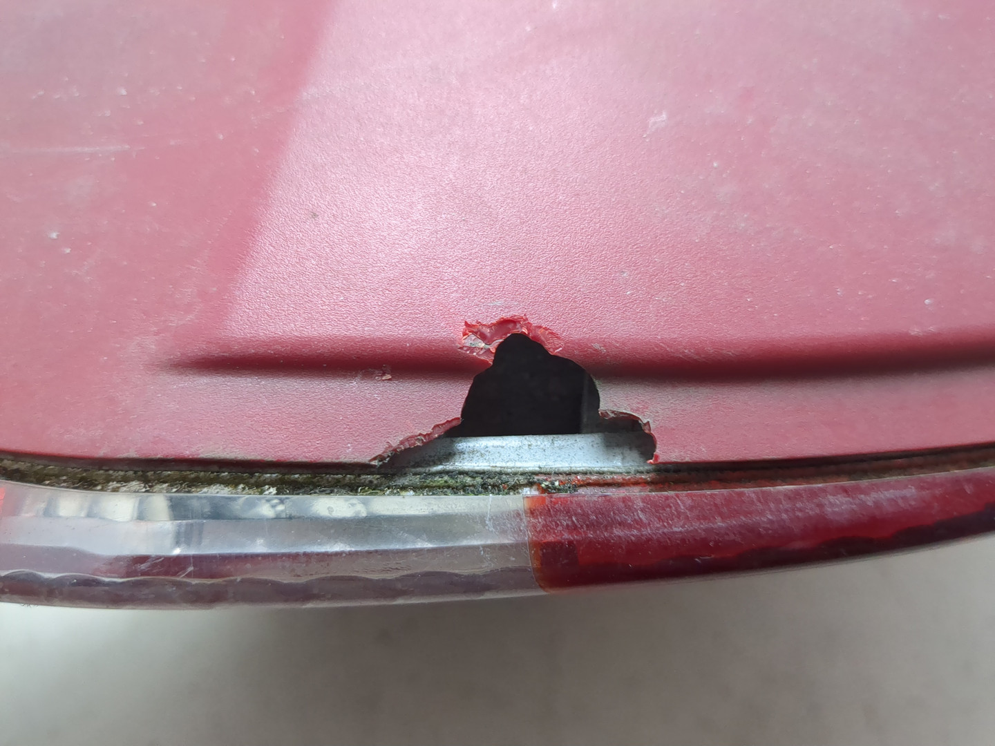 Фонарь задний правый