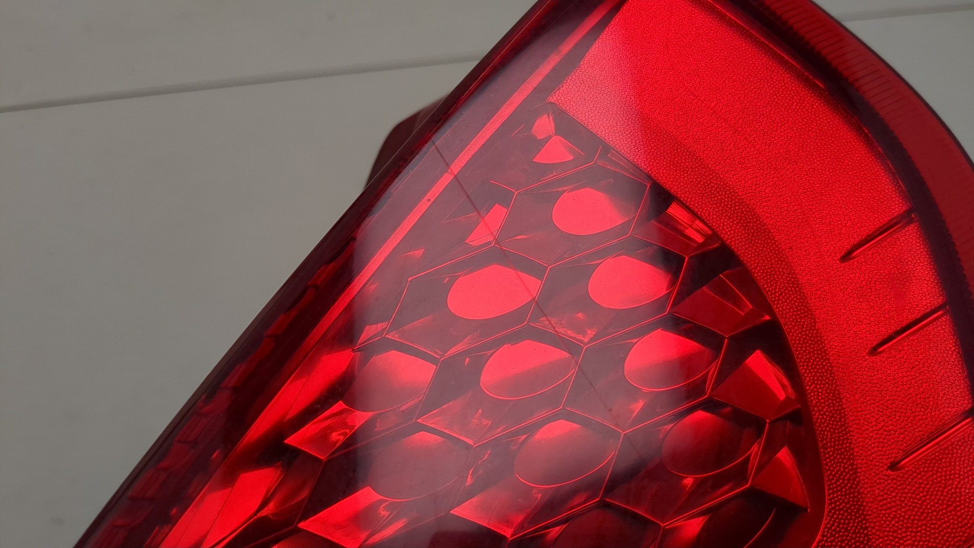 Фонарь задний правый