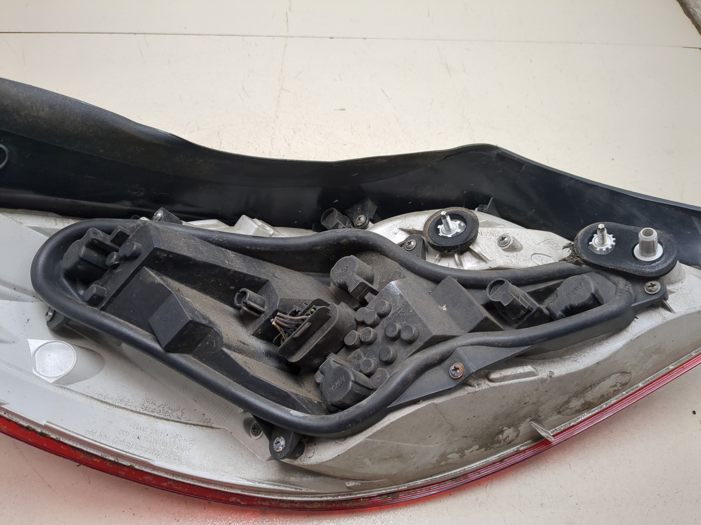 Фонарь задний правый