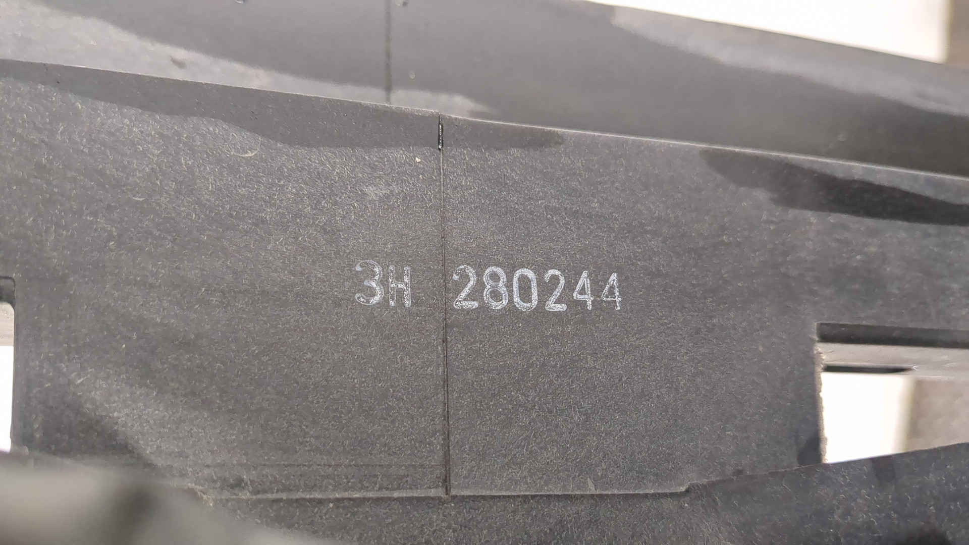 AP-0017019946 AP-0017019946