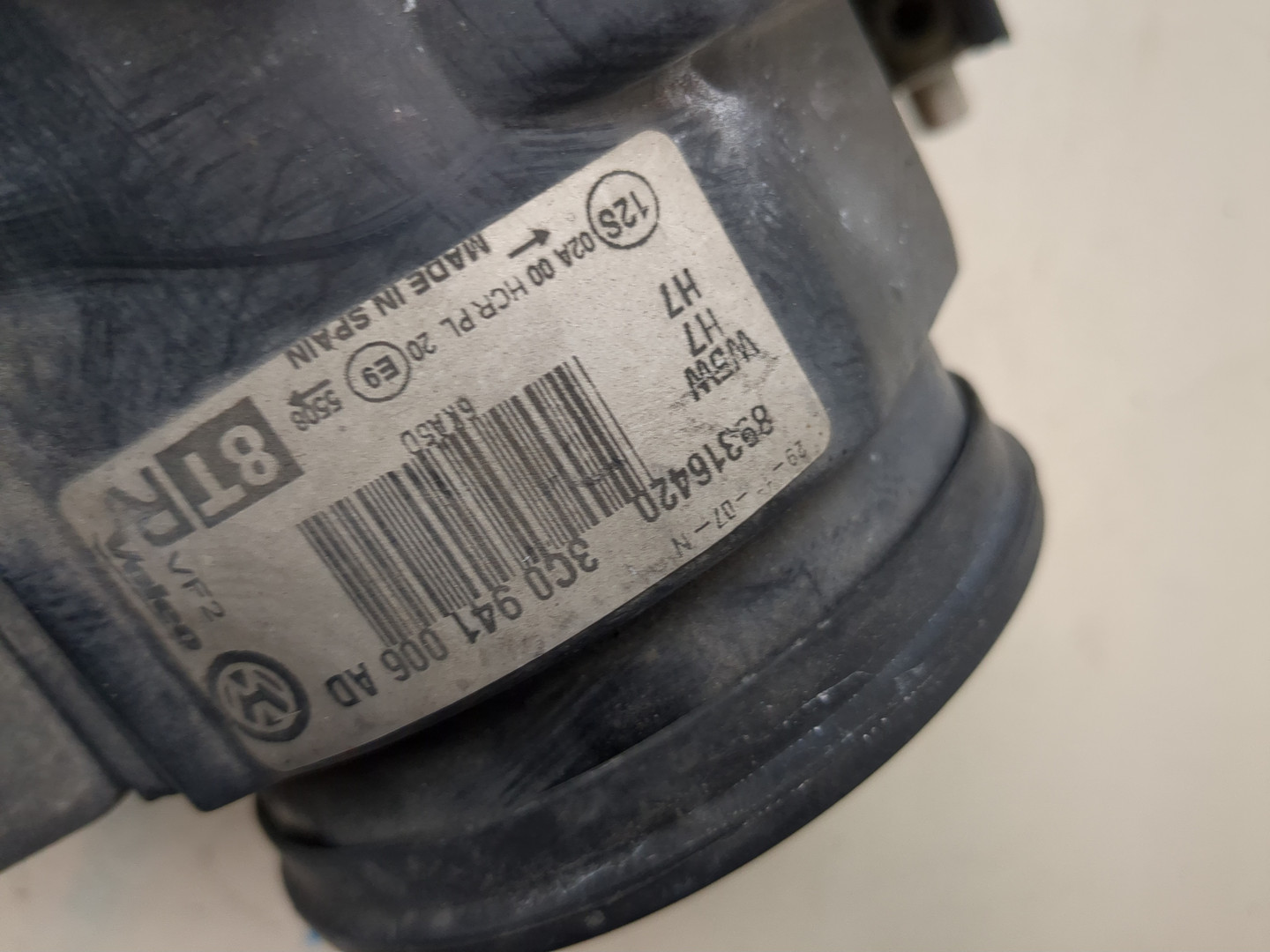 Фара правая