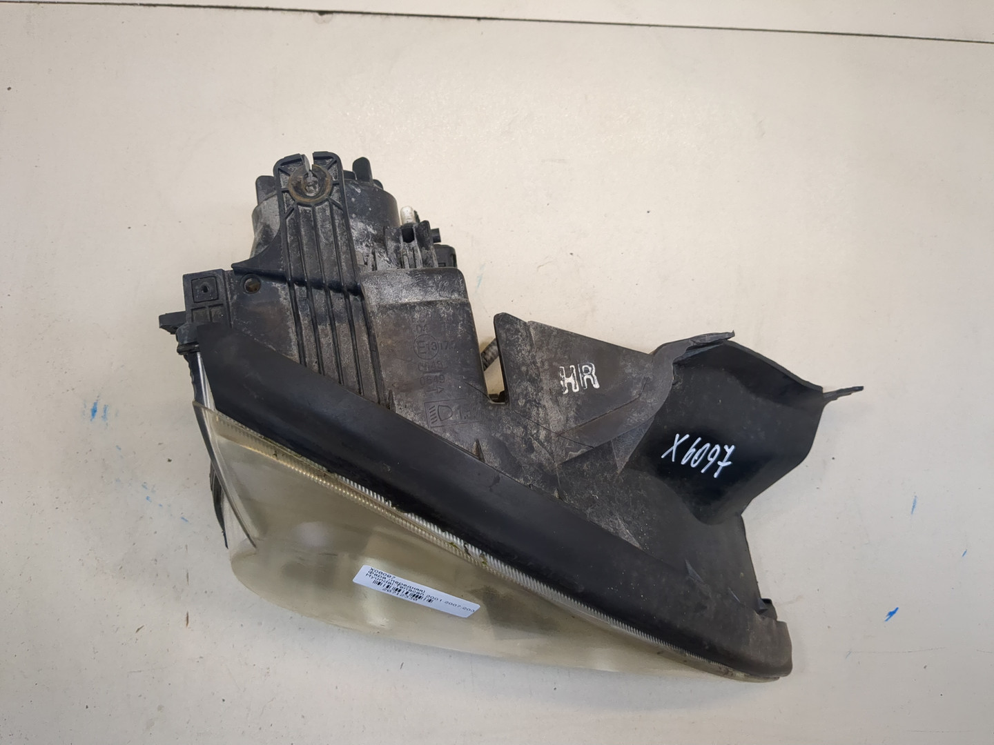 Фара правая