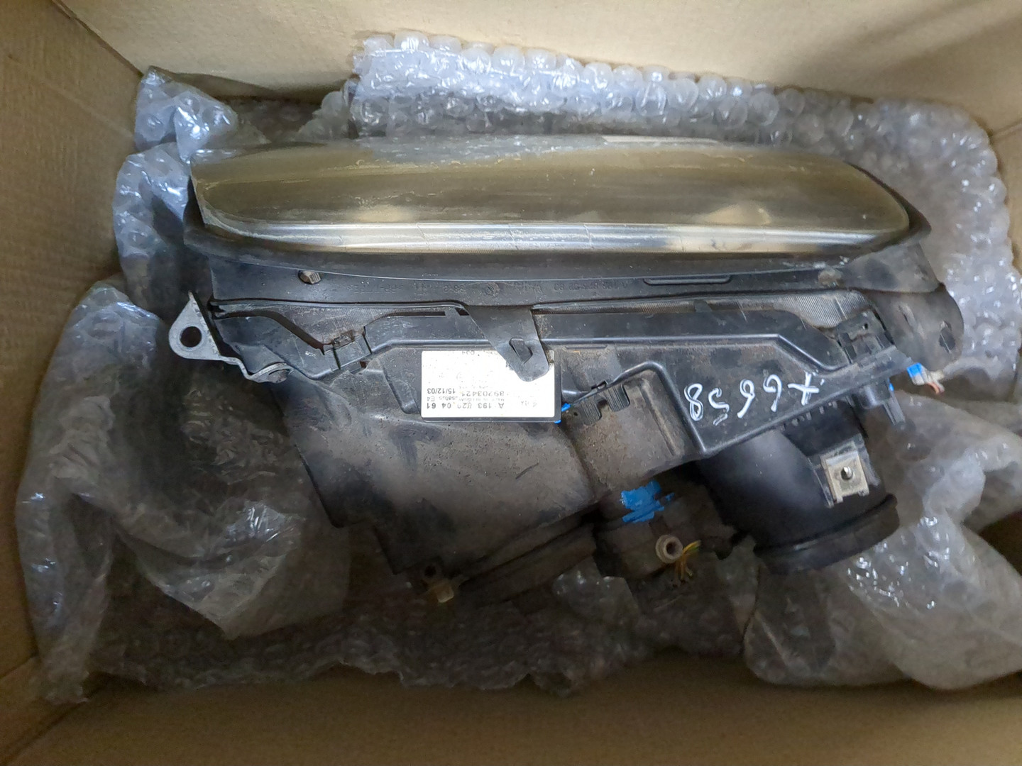 Фара правая